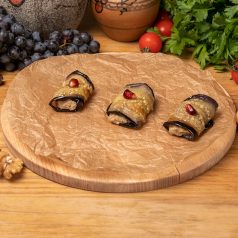 Рулетики из баклажанов с орехами